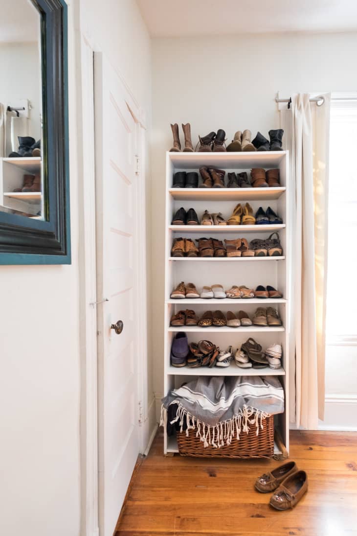 9 Ways to Organize a Bedroom With No Closets | Apartment Therapy